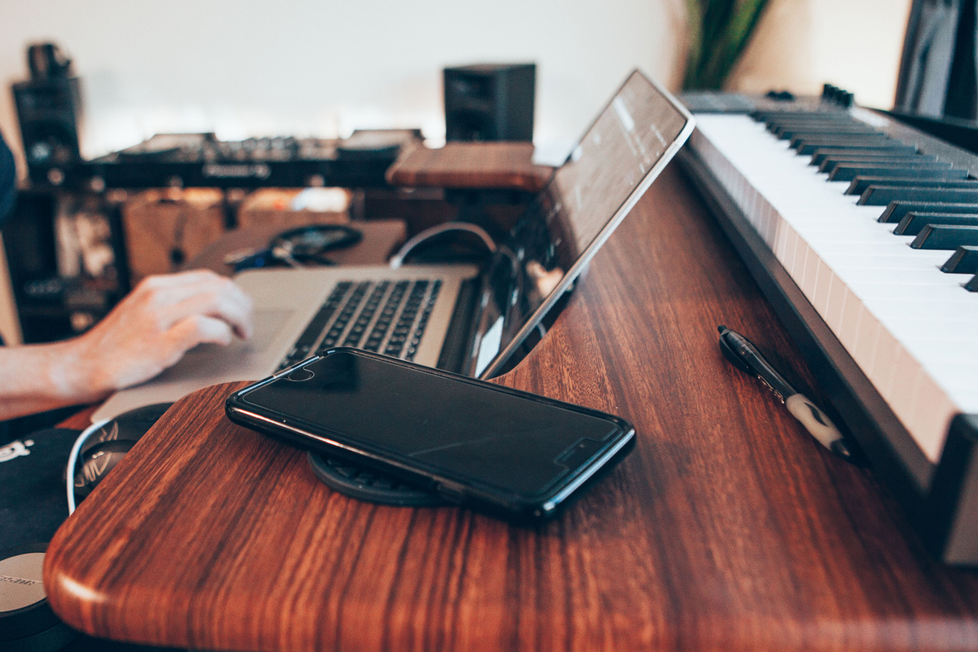 Musicoin Mining Windows,Apple ‘On Schedule’ to Terminate Music Downloads by 2019